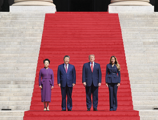 习近平和彭丽媛同特朗普夫妇茶叙，高清大图来了！