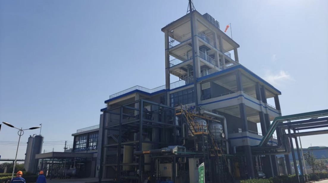 千吨级含氟新材料空气催化氧化装置试车成功